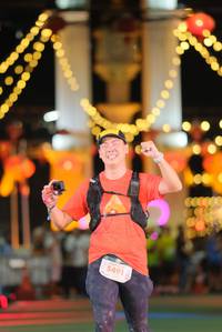 BIB: 5491
                            <button type="button" onclick="openModal(21772883)" class="btn btn-primary btn-sm float-right btn-popup" data-toggle="modal" data-target=".modal-high-quality">
                        <i class="fas fa-shopping-cart"></i> Add to Cart
                    </button>
                                            <button type="button" onclick="isThisMe(21772883, true)" class="btn btn-success btn-sm float-right btn-popup btn-isme hidden" data-toggle="tooltip" data-placement="bottom" title="นี่คือรูปของคุณใช่ไหม คลิกที่นี่เพื่อเอาเข้าอัลบั้ม">
                        <i class="fas fa-plus"></i> Add to album
                    </button>
                    <button type="button" onclick="isThisMe(21772883, false)" class="btn btn-warning btn-sm float-right btn-popup btn-isnotme hidden">
                        <i class="fas fa-ban"></i> Remove from album
                    </button>